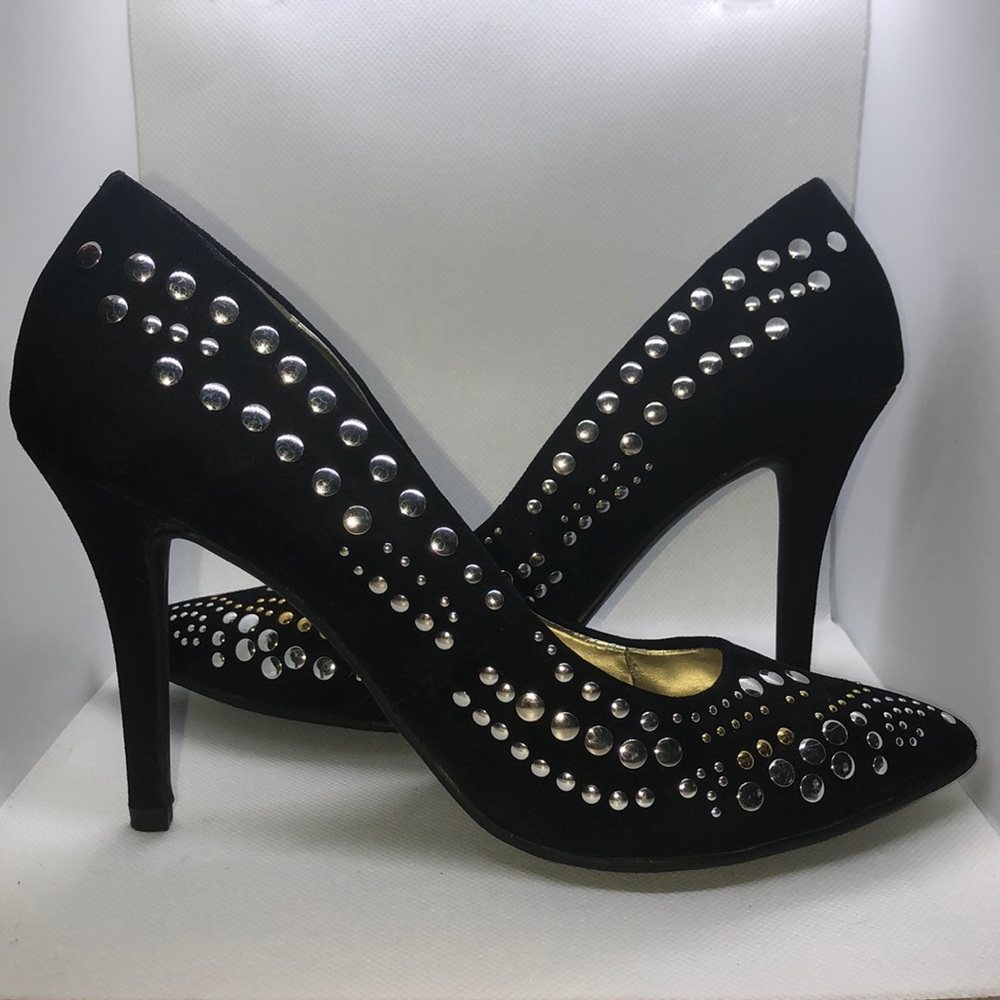 Cosmopolitan Shoes